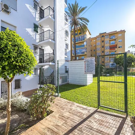 Amazing With Swimming Pool Apartamento *