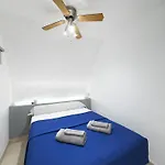 Apartment Sunny Coastal Retreat For 4 Torremolinos