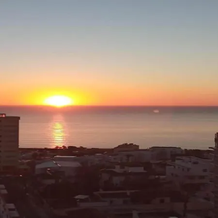 Sunny Coastal Retreat For 4 Torremolinos